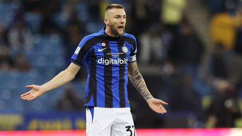 L Agente Di Skriniar L Inter Lo Ha Messo Sul Mercato Rinnovo