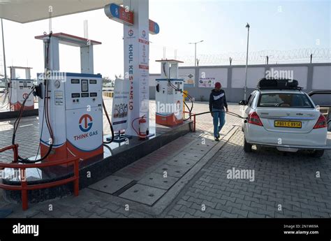 india punjab  gas cng compressed natural gas fuel station