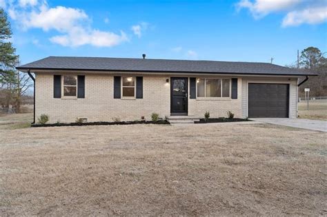 Farmington, AR Real Estate - Farmington Homes for Sale | realtor.com®