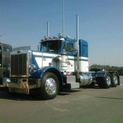 Pin By Ray Leavings On Peter Bilt Trucks Big Trucks Peterbilt Trucks