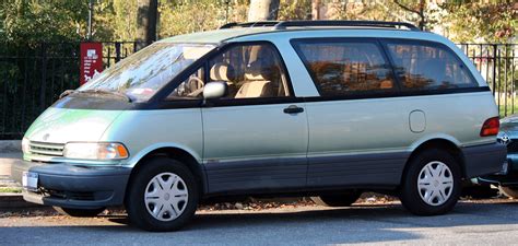 1997 Toyota Previa - Information and photos - MOMENTcar