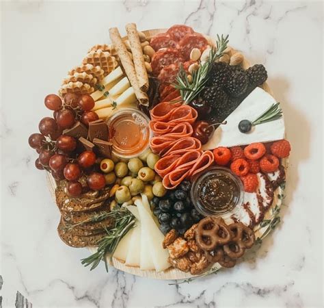 How To Make A Stunning Charcuterie Board Artofit