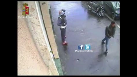 Rapina In Diretta Farmacia Roma Arrestato In 2 Ore Video Webcam YouTube