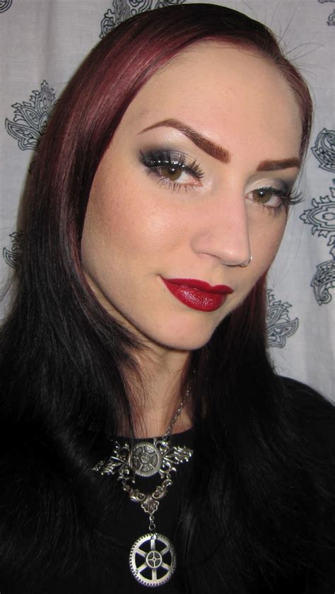 Glitter Is My Crack Black And Nude Makeup Look Glitter Liner Makeup Look