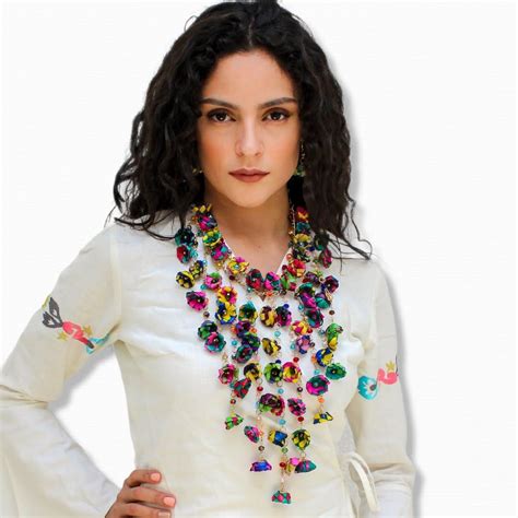 Eva Collar De Bisutería Artesanal Con Flores Multicolor Bonitomx