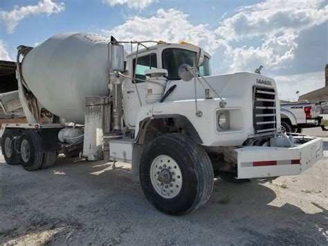 2004 Mack Dm690s Concrete Cement Mixer Truck Machines For All