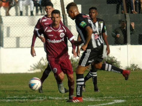 Desportiva Vira Para Cima Do Atl Tico Itapemirim E Vence Na Estreia Da