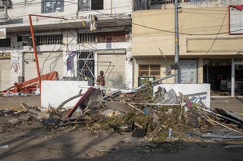 Rebasado Relleno Sanitario De Acapulco Y Las Calles Siguen Inundadas De