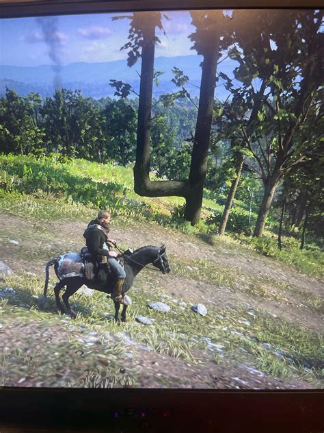 Netizens argue whether is g an intentional or accidental glitch 16