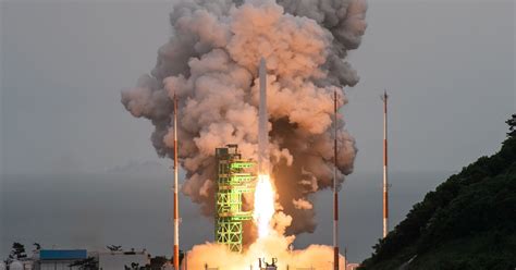 south korea launches homegrown rocket  delay  straits times