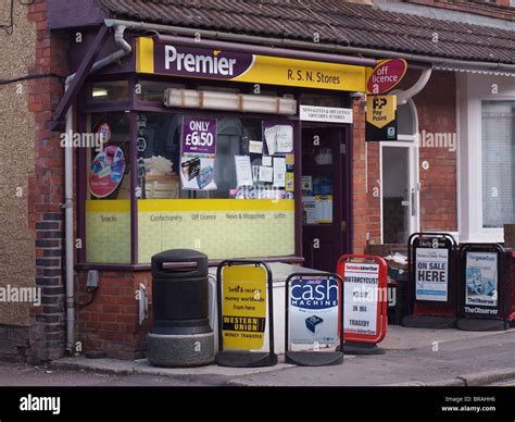 Corner Shop In Swindon Old Town Kent Road Stock Photo Alamy