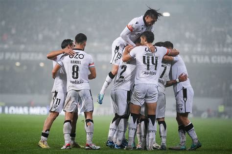 Liga Portugal Vitoria Sc Parti Pour Tenir Dans La Dur E Face Au