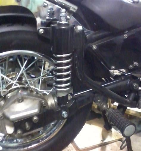 Установка амортизаторов Sachs на мотоцикл Урал Волк | OPPOZIT.RU ...