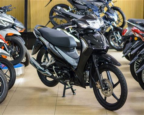 Tin xe máy hot Vua xe số Honda giảm giá gần triệu đồng tại đại lý gây khó dễ cả Future