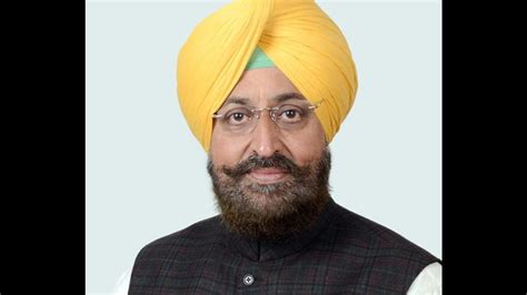 Partap Bajwa Hits Out At Aap Govt In Punjab For 025 Stamp Duty On