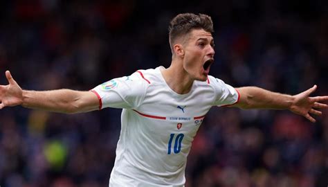 Euro 2020 Czech Republic Sink Scotland With Stunning Patrik Schick