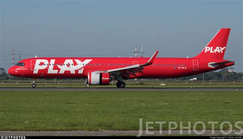 TF PLA Airbus A321 251N PLAY Tjorve Henzler JetPhotos