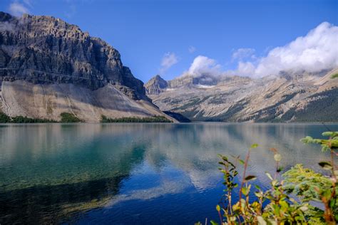 26 BEST Lakes in Alberta You Have to See to Believe