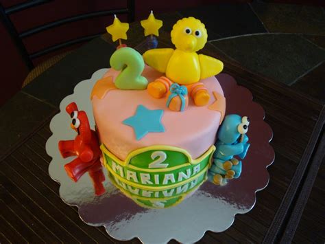 When Creativity Strikes...: Sesame Street Birthday Cake