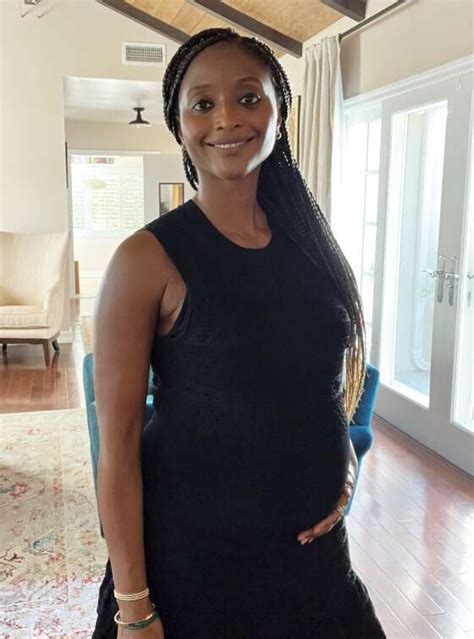 Isha Sesay shares her Pregnancy Journey as a 46-Year Old Single Woman ...