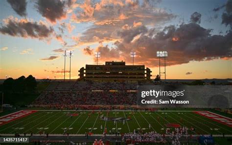 University Of New Mexico Football Stadium Photos and Premium High Res ...