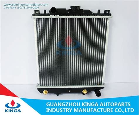 High Cooling Efficient Auto Parts Radiator For Suzuki Alto