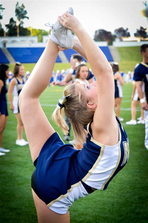 Cheer Scorpion Stunt Field Cheerleading Moved From Kythonis