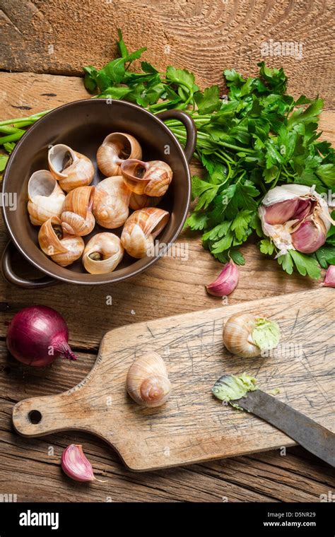 Gebackene schnecken Fotos und Bildmaterial in hoher Auflösung Alamy