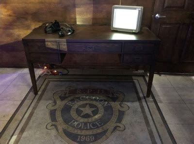 Resident Evil 2 Remakes E3 Booth Photos From Resi Tumbex