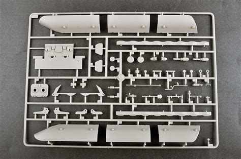 Купить Прототип танка Е-100 Flakpanzer w/12.8cm Flak 40 1:35 (09585 ...