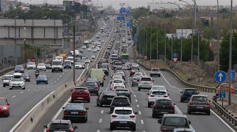 Atascos Kilom Tricos En Varias Carreteras Por La Lluvia Y La Operaci N