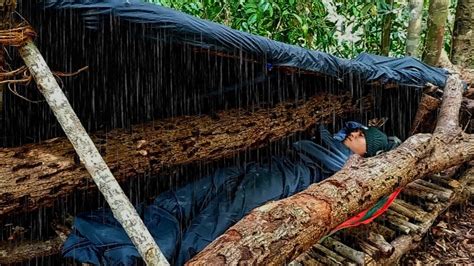 Camping Hujan Deras Sepanjang Hari Tidur Nyenyak Sampai Pagi Saat Hujan