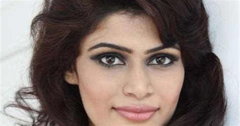 Hot Images Lanka Hirunika Premachandra Is The Only Daughter Of Bharatha Lakshman And She Has A