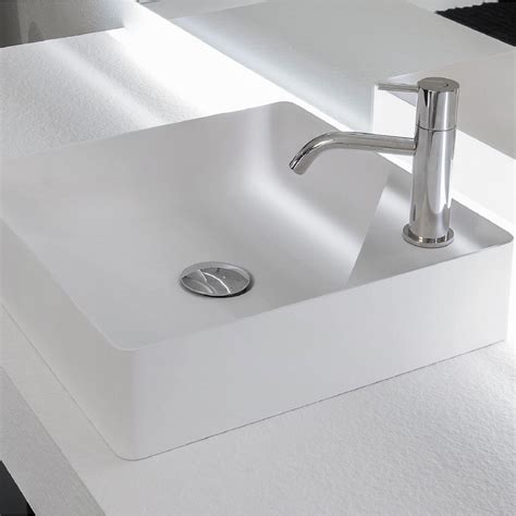 SIMPLO SQUARE TOP MOUNT FLUMOOD SINK MATT WHITE Ambient Showroom