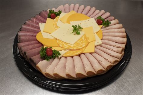 Meat And Cheese Trays – Holiday Foods