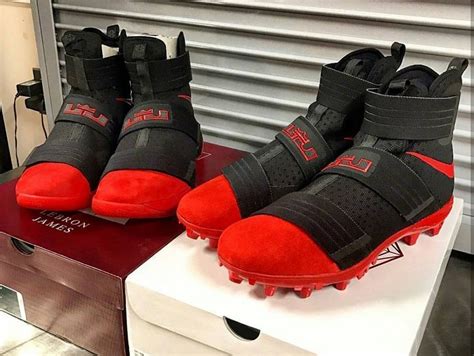 Lebron Equips Ohio State Players With His Nike Soldier 10 Cleats Nike