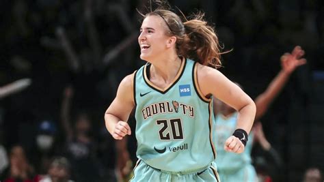 Who Is Sabrina Ionescu All You Need To Know About The Wnba