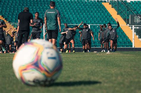 Figueirense Prepara Lista De Dispensas Que Conta Aval De Elano