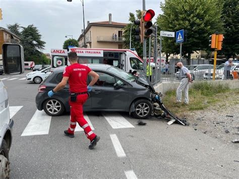 San Nicolò troppi incidenti allincrocio pericoloso In arrivo un