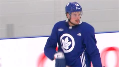 Auston Matthews and his trusty mustache were lighting it up in a Leafs ...