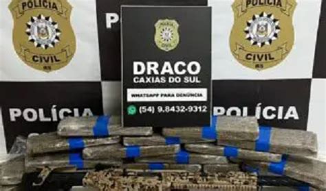 Opera O Policial Apreende Drogas Armas E Prende Oito Pessoas Em