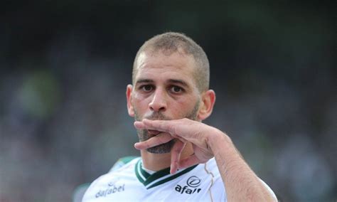 Islam Slimani gravement accusé en France