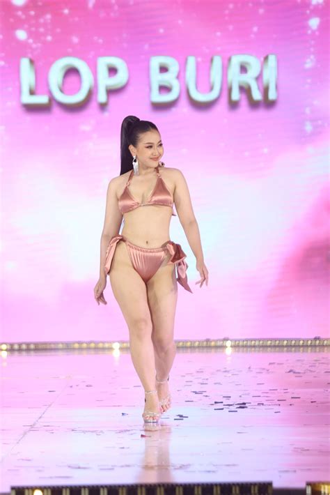 Netizen chê phần diễn bikini của thí sinh Miss Universe Thailand Saostar vn