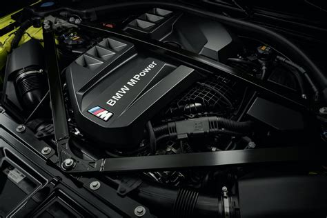 2021 BMW M3 Sedan and M4 Coupe: Engine and Drivetrain Highlights