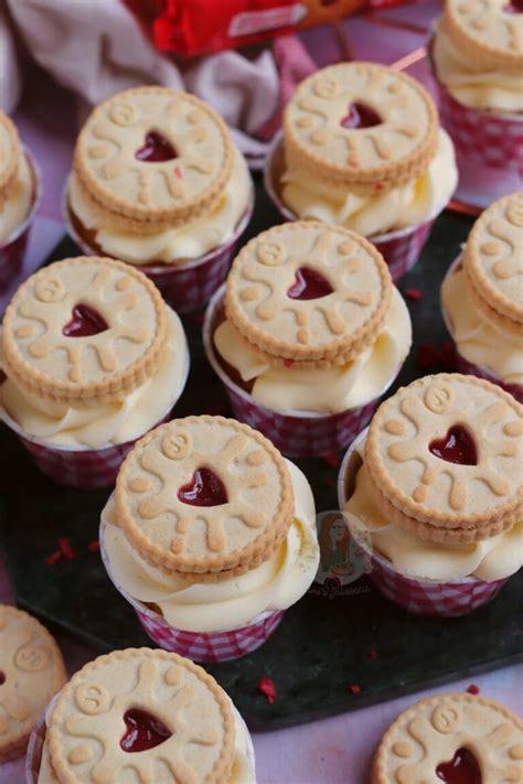 Jammie Dodger Cupcakes Jane S Patisserie