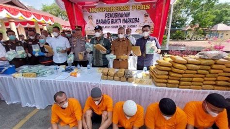 Kg Sabusabu Dan Kg Ganja Kering Dibakar Polres Langkat Ini