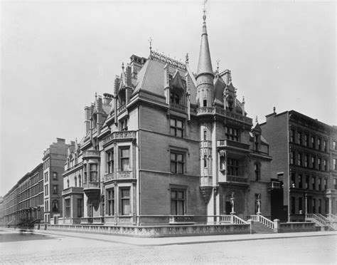 The Sky's the Limit : The Lost Mansions of Manhattan: New York 100 ...