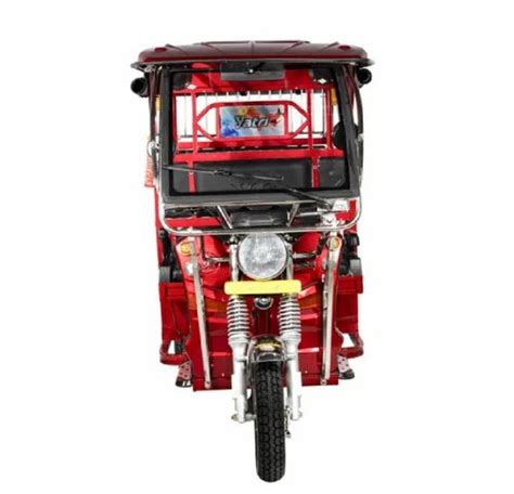 Yatri Super E Rickshaw Vehicle Capacity Seater At Rs In