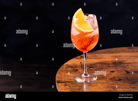 Kalter Wein Stockfotos Und Bilder Kaufen Alamy