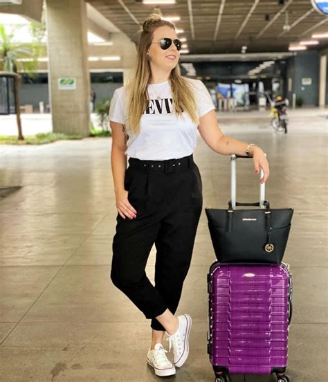 Looks Para Viagem De Avião Internacional - Aprenda a montar looks para viajar de avião do jeito certo | Look para ...